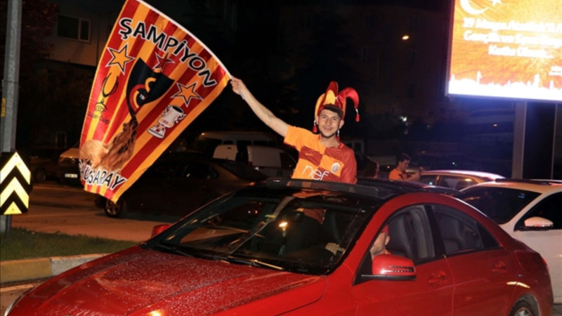 Galatasaray'ın şampiyonluğu  Gölhisar’da coşkuyla kutlandı