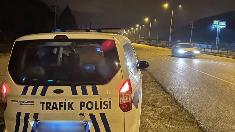 Burdur'da toplam 3 günde 17 araç trafikten men edildi