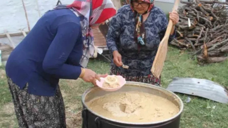 Kışlık Yiyecek Hazırlıkları Başladı 