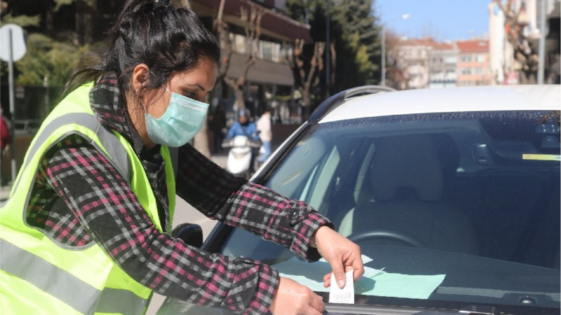 Sürücüler Dikkat! Park Ederken bir daha düşünün