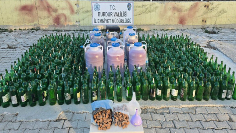 Gölhisar’da Kaçak Alkol Operasyonu