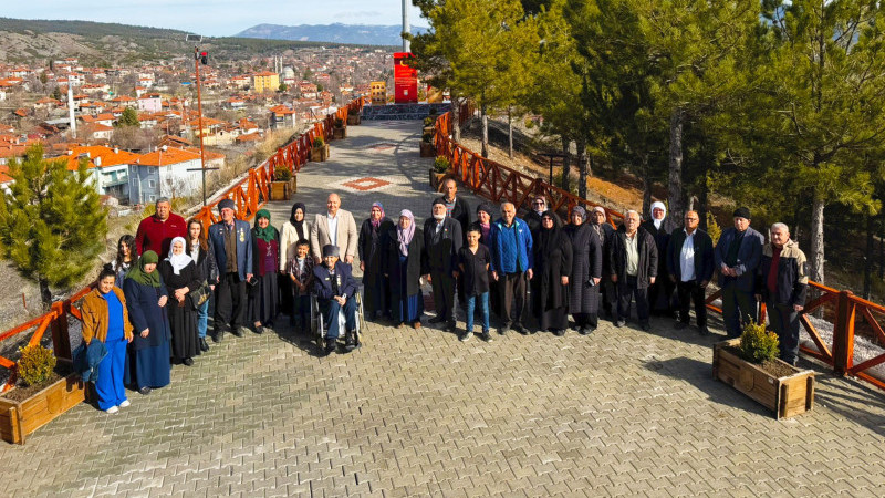 Gözyaşları Şehitlikte Buluştu