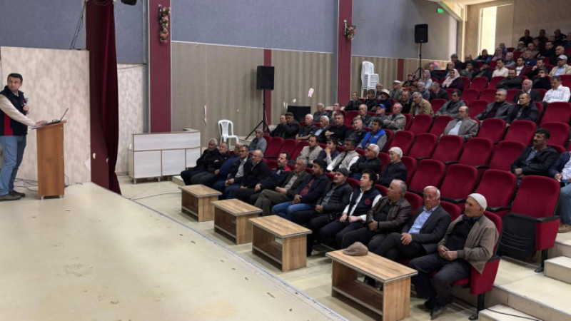 Gölhisar'da Çiftçilere Eğitim Verildi