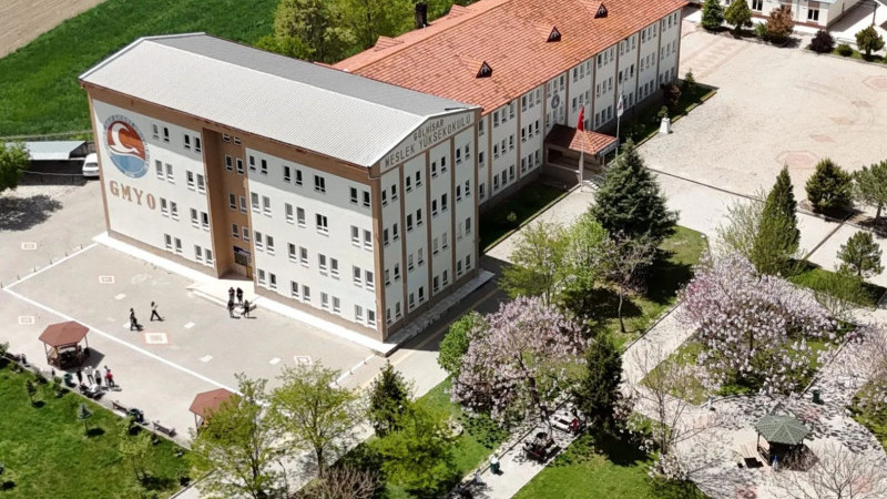 Gölhisar’da Öğrenci Sayısı Uçuşa Geçti!