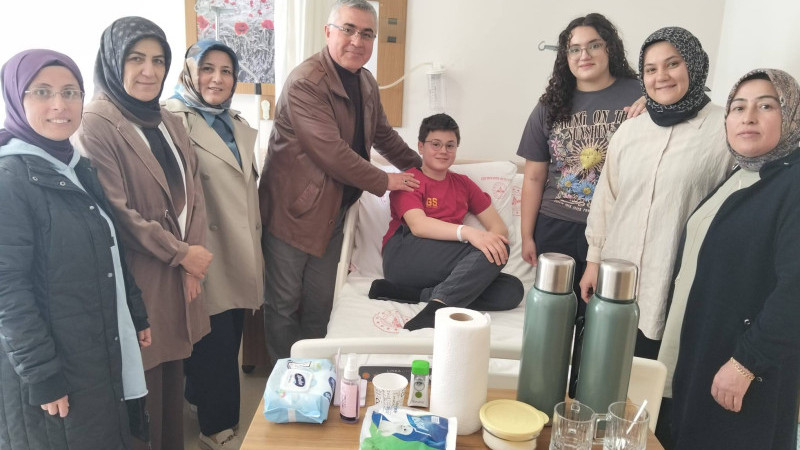 23 Nisan’da Minik Hastalara Moral